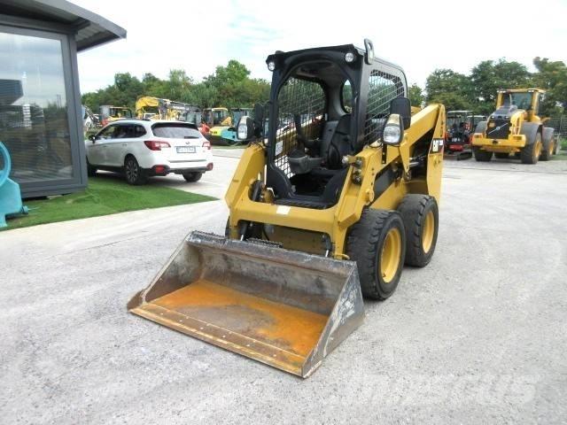 CAT 226 D Kompaktlastere