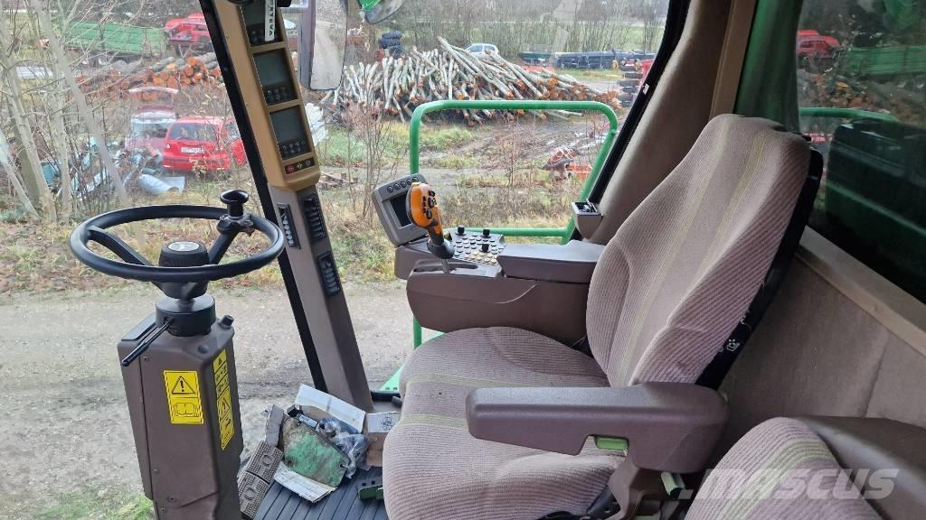 John Deere S 690 Skurtreskere