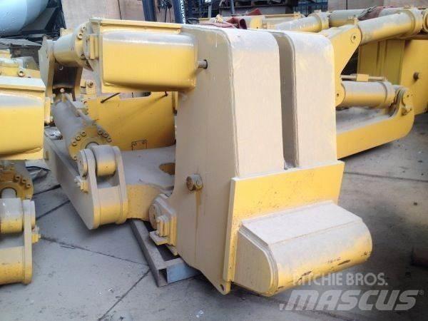 CAT D8K RIPPER Anlegg - Annet