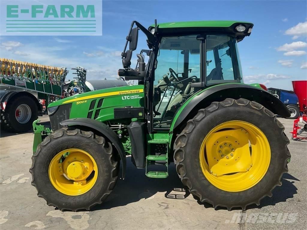 John Deere 5100R Traktorer