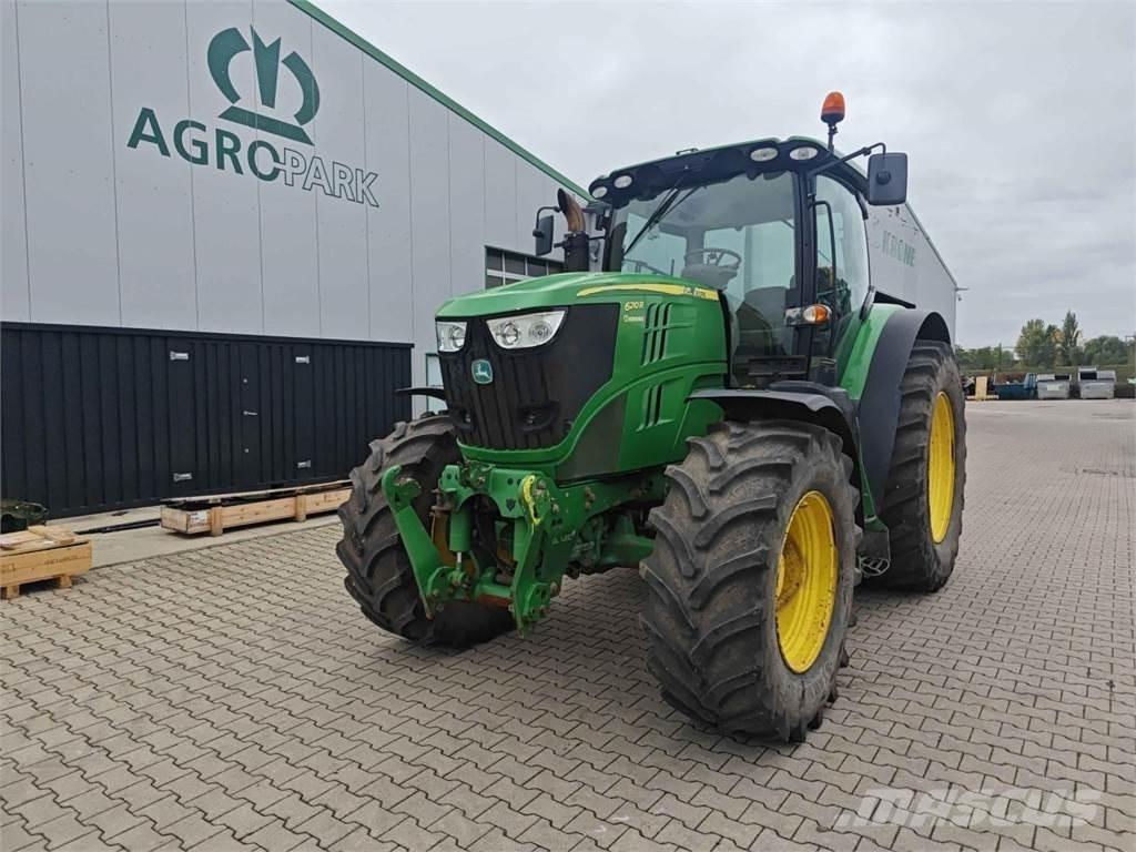John Deere 6210R Traktorer
