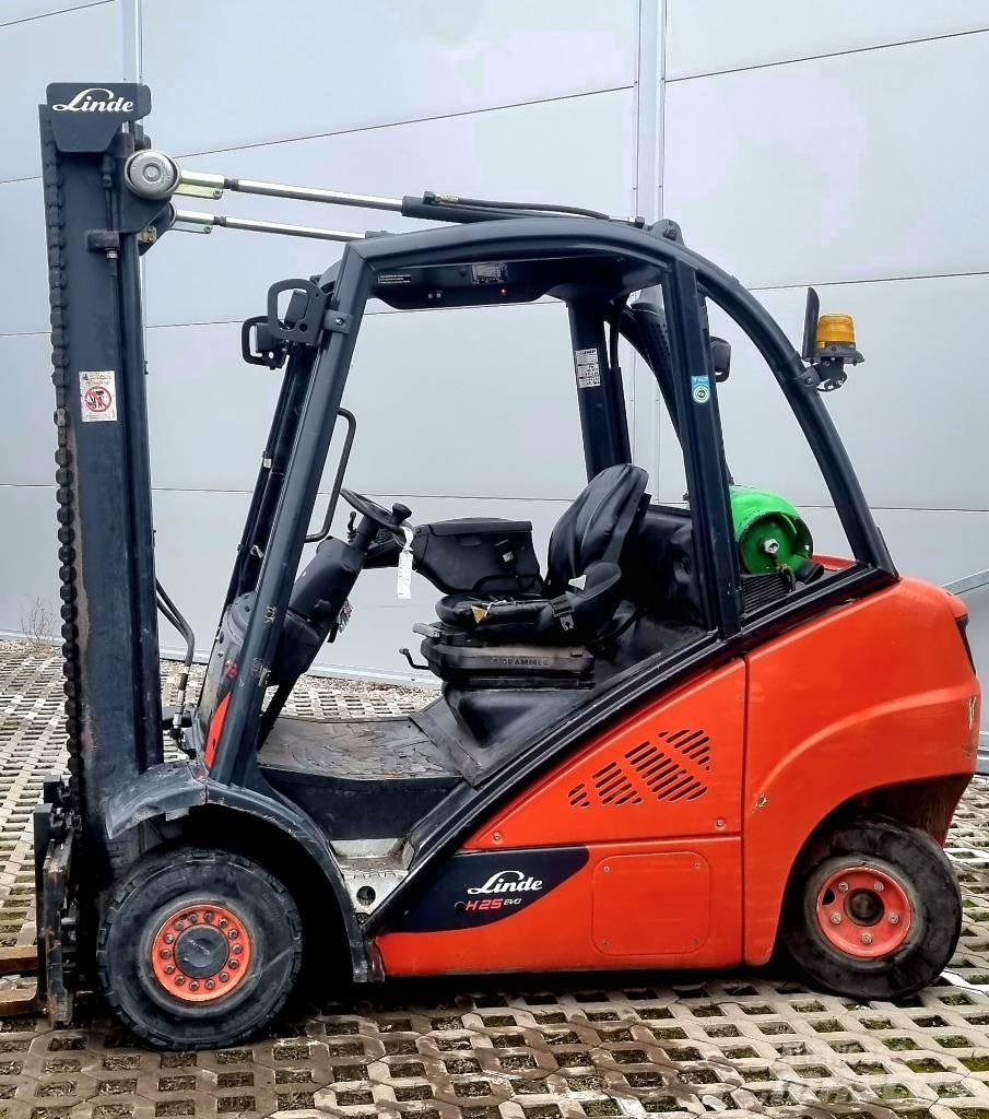Linde H 25 T - 02 Propan trucker