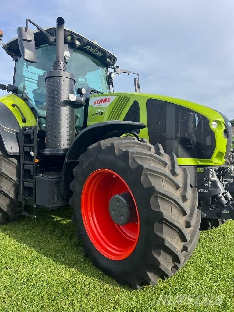 CLAAS Axion 960 Traktorer