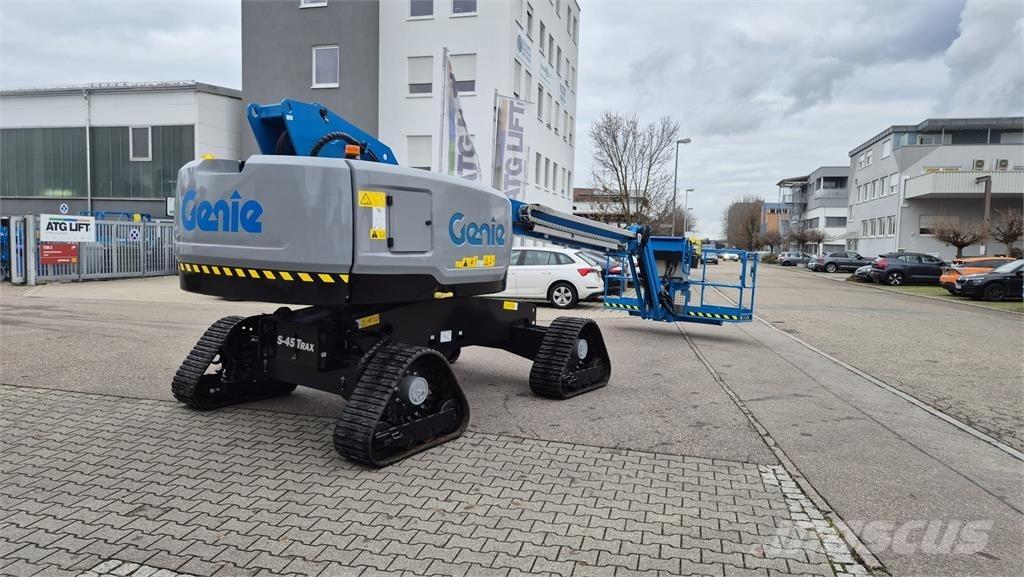 Genie S-45 TraX Leddede bomlifter