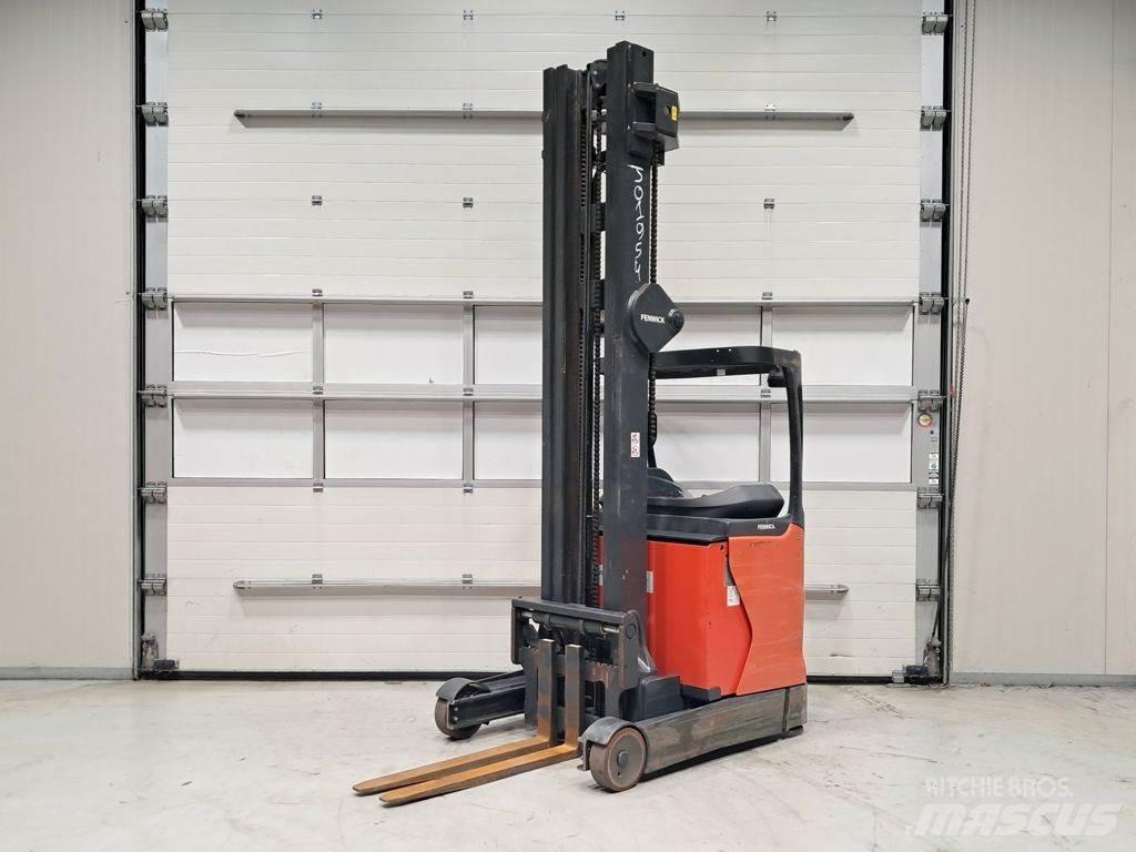 Linde R14 HD Skyvemasttruck