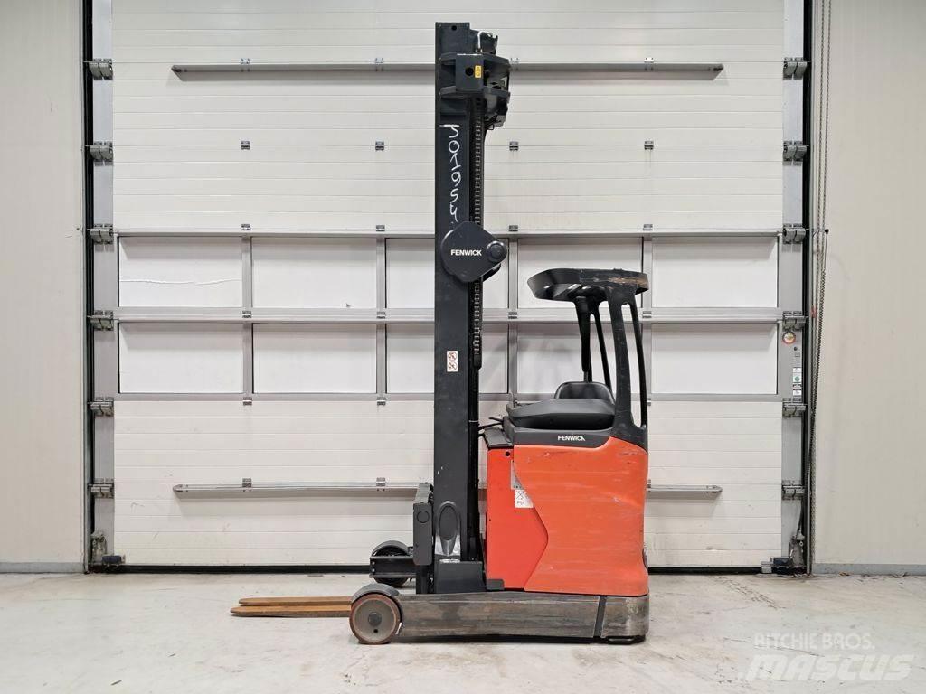 Linde R14 HD Skyvemasttruck