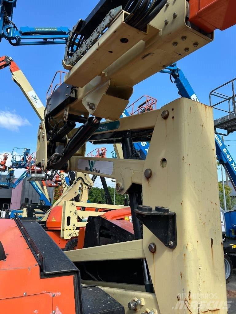 JLG 340 AJ Leddede bomlifter