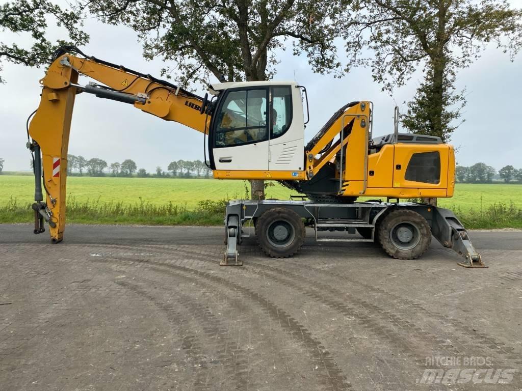 Liebherr LH 22 M Gravemaskiner for avfallshåndtering