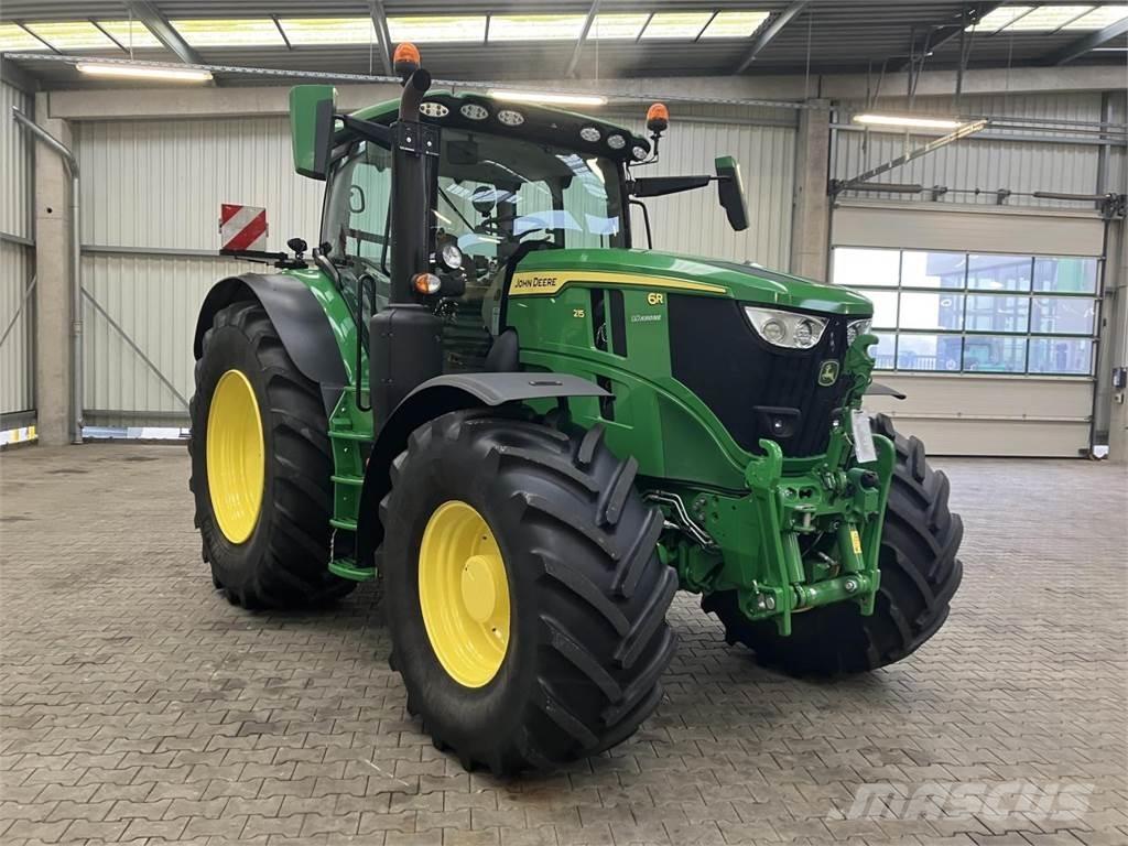 John Deere 6R 215 Traktorer