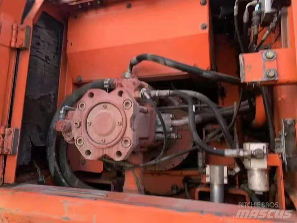 Doosan DH 210 W-7 Hjulgravere