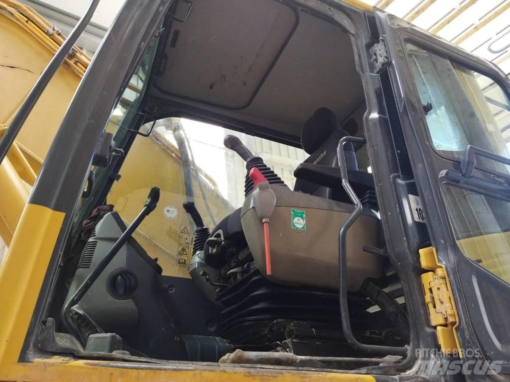 Komatsu PC240NLC-10 Beltegraver