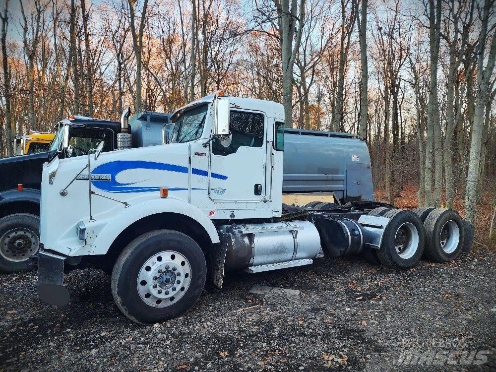 Kenworth T 800 B Trekkvogner