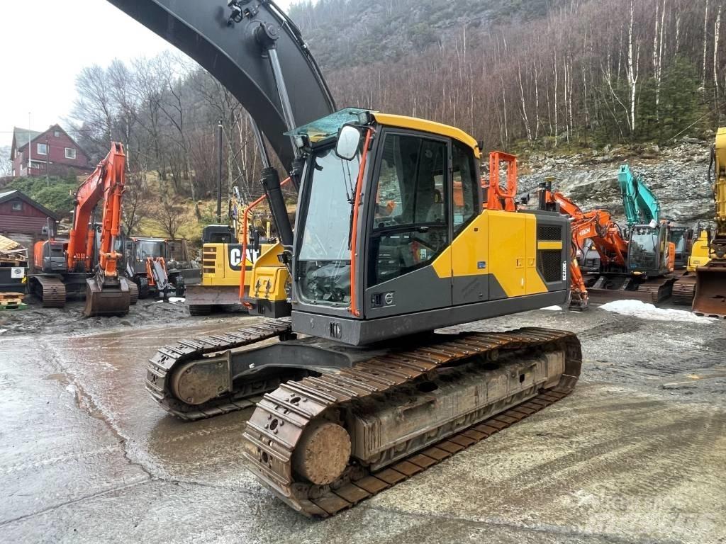 Volvo EC 220 EL Beltegraver