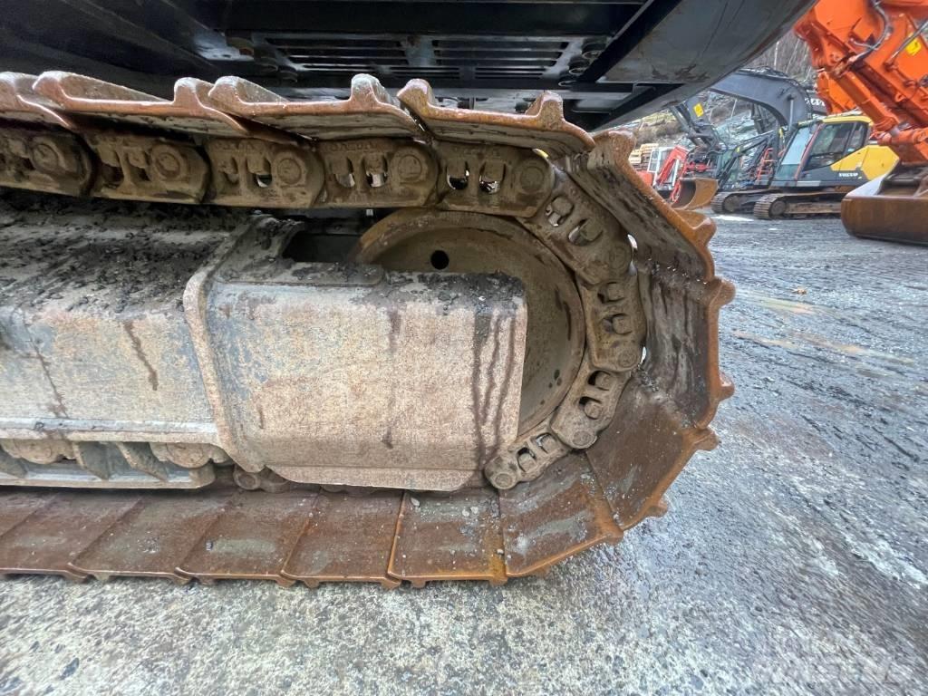 Volvo EC 220 EL Beltegraver