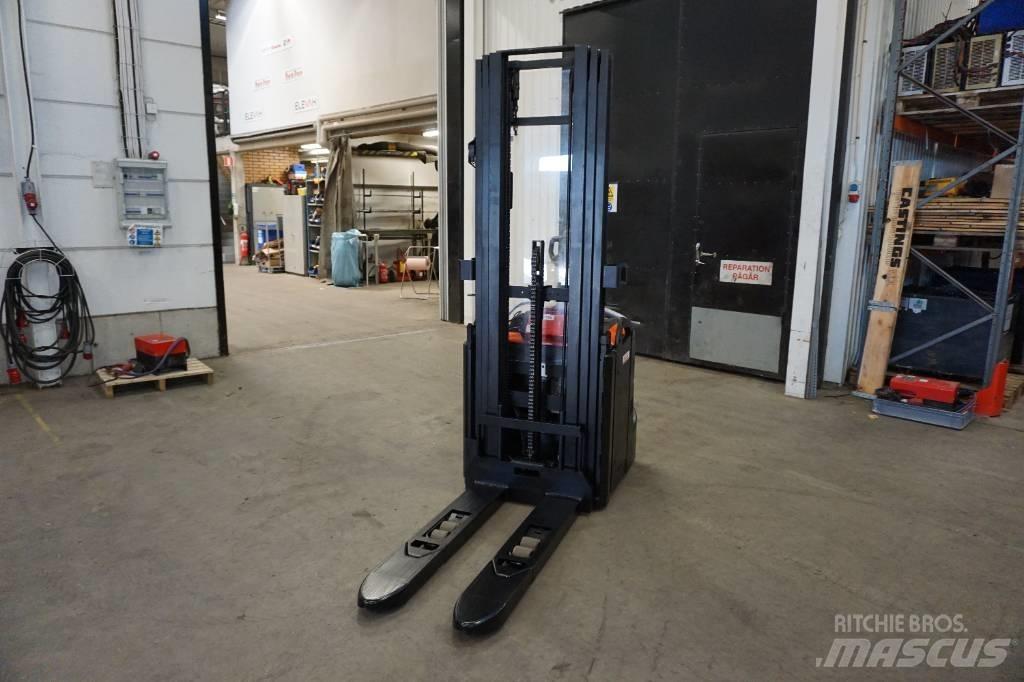 Toyota SPE120L Ledestablere