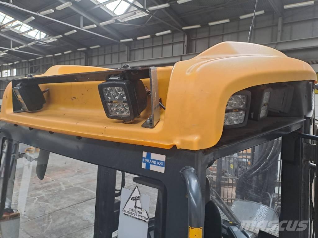 Ponsse Buffalo 8W Lassbærere