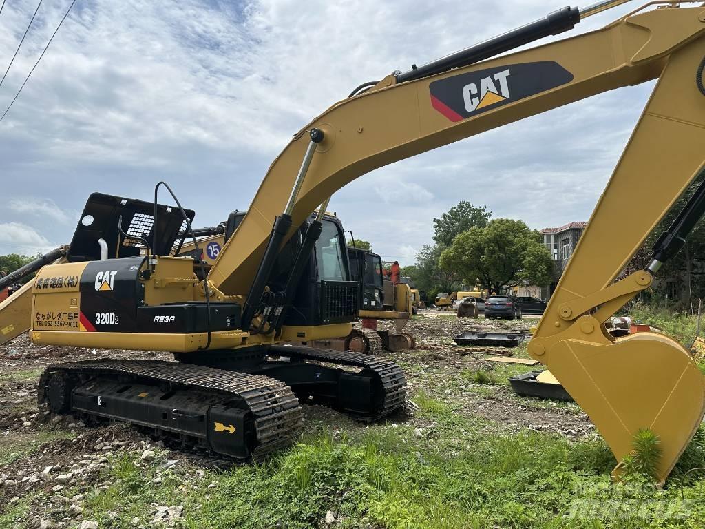CAT 320 D Beltegraver