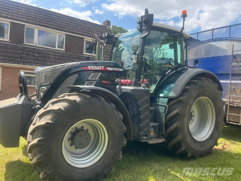 Fendt 724 Profi Plus Traktorer