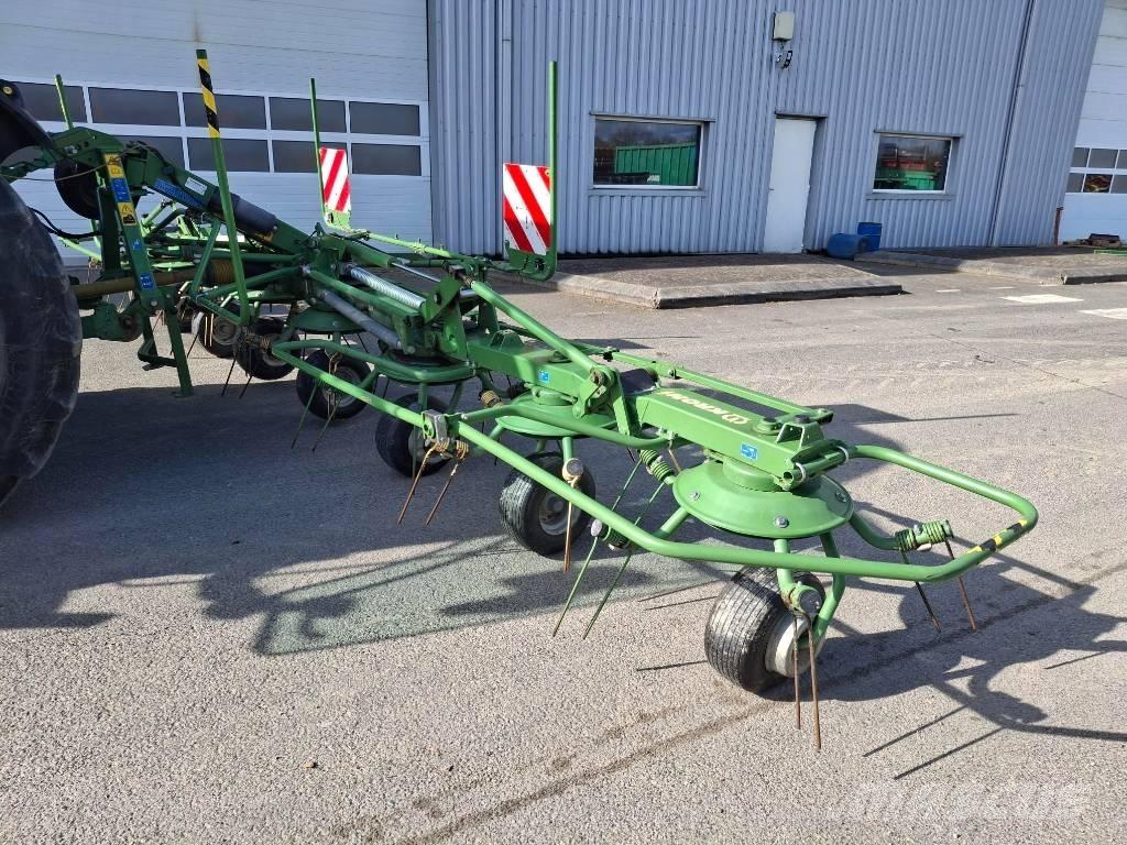 Krone KW 7.92/8 Raker og høyvendere