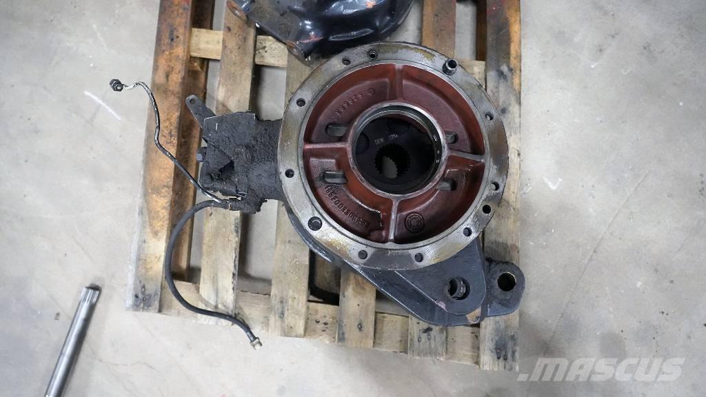 CASE CS 86 Bromshus Bremser