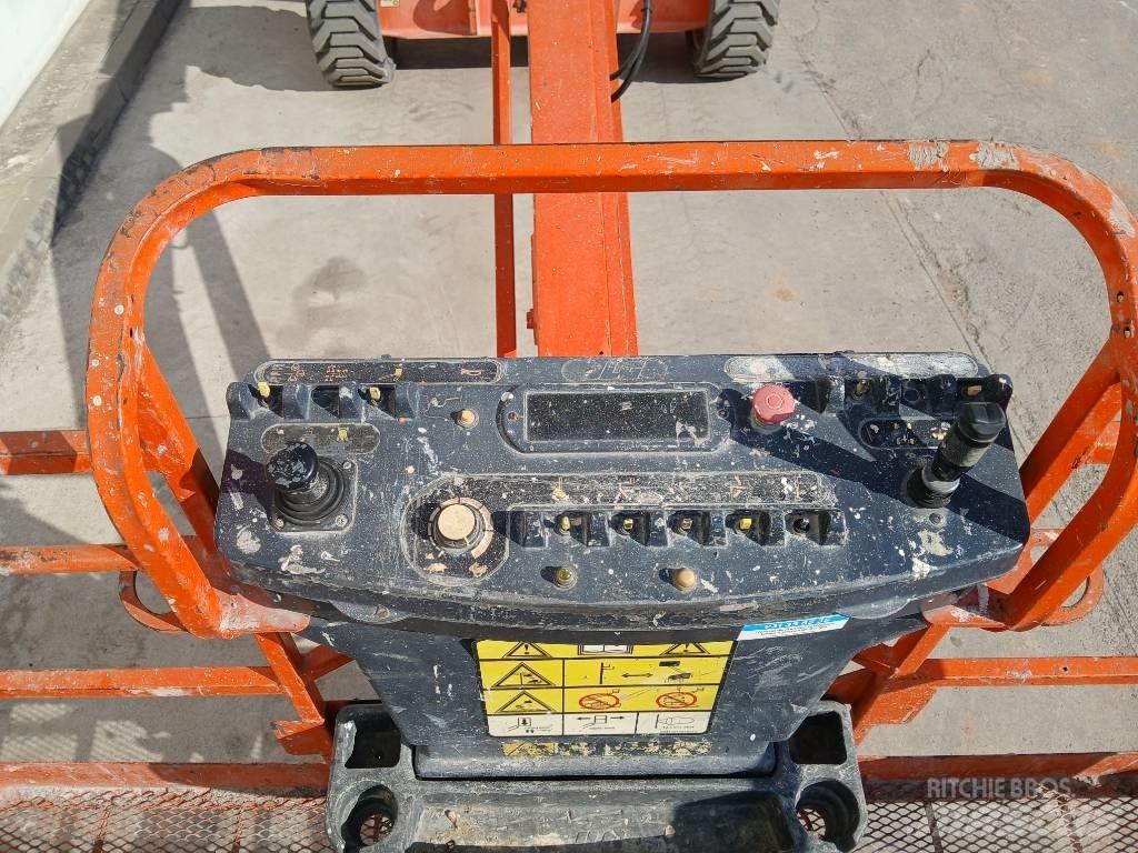 JLG 600 AJ Leddede bomlifter