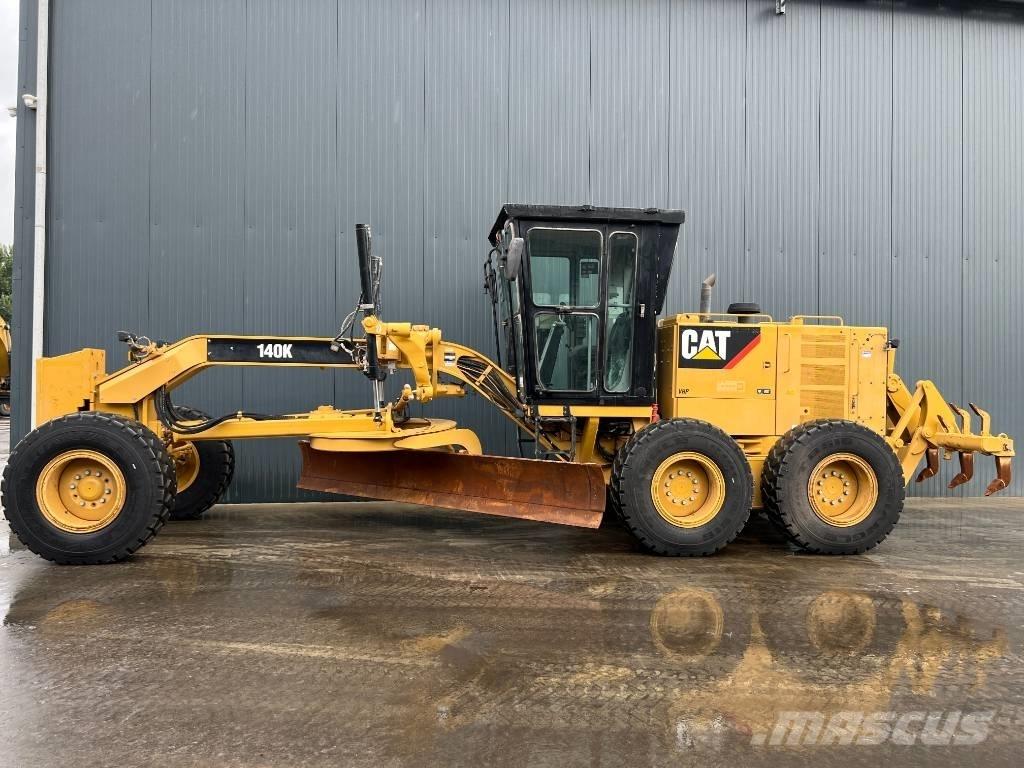 CAT 140K Veihøvler