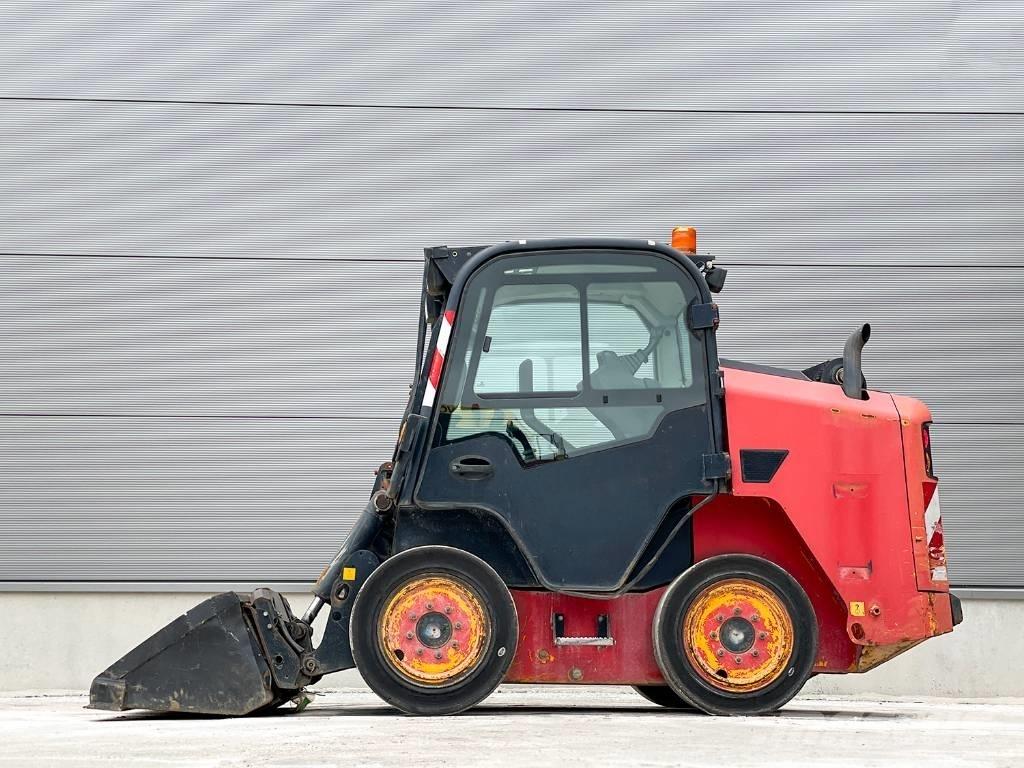 JCB R260 Kompaktlastere