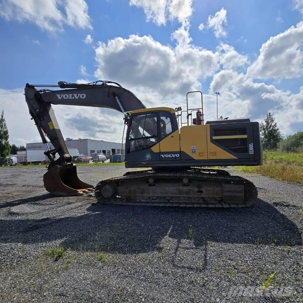 Volvo EC 300 E Beltegraver
