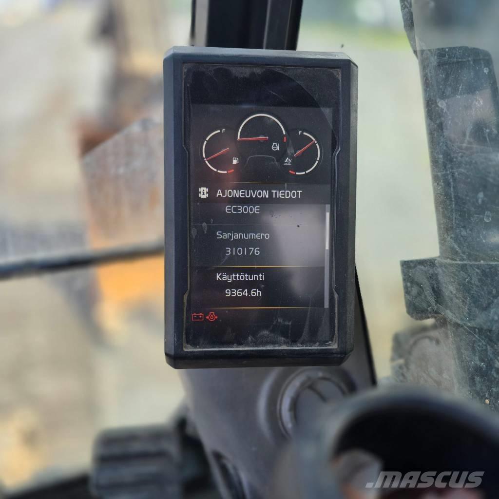 Volvo EC 300 E Beltegraver