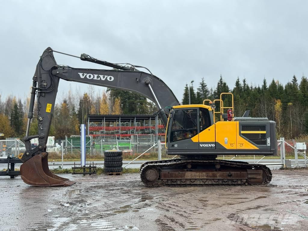 Volvo EC 300 E Beltegraver