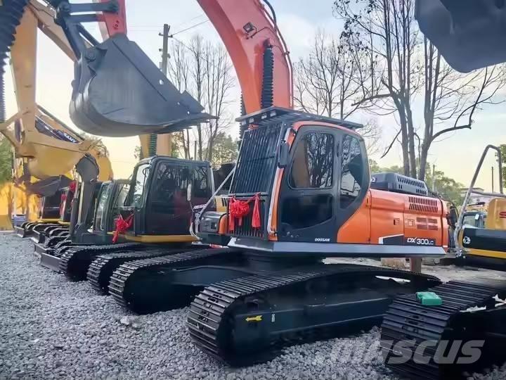 Doosan DX 300 LC Beltegraver