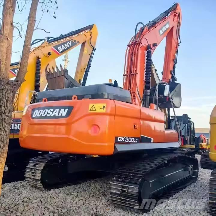 Doosan DX 300 LC Beltegraver