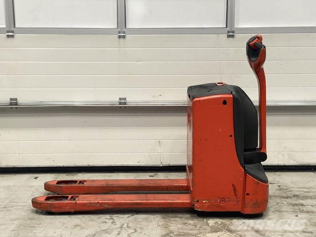 Linde T16 Lavtløftende truck