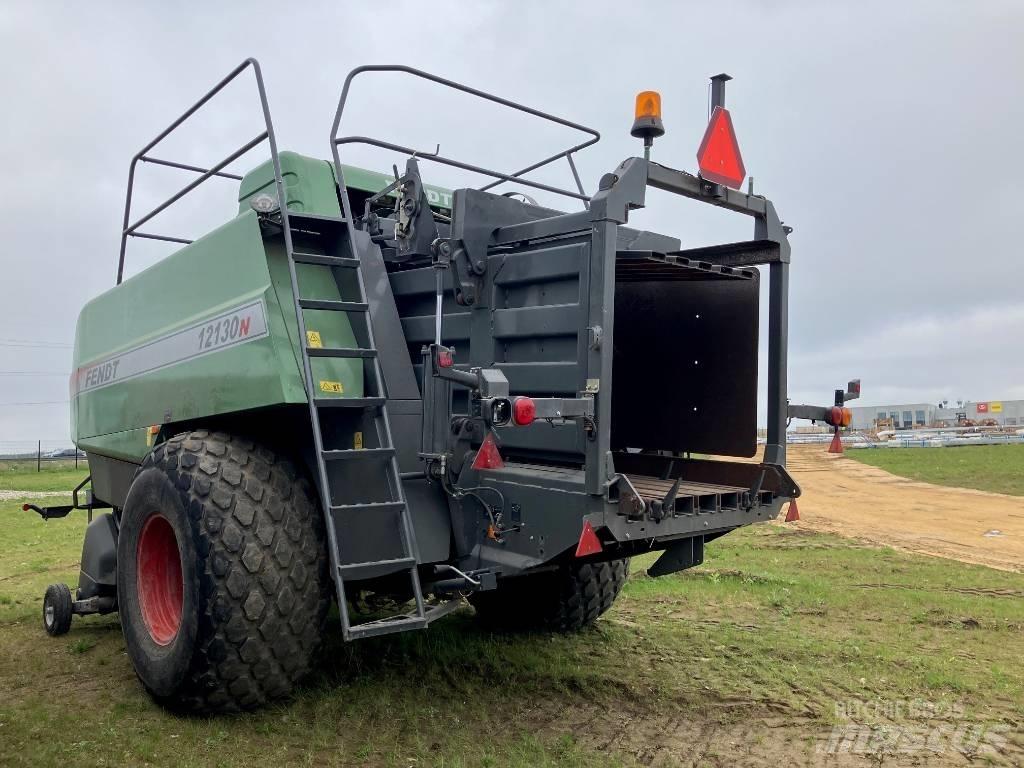 Fendt 12130 N Firkantpresser