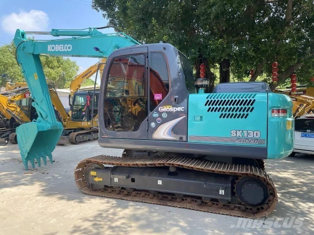 Kobelco SK130-8 Midigravere 7 - 12t