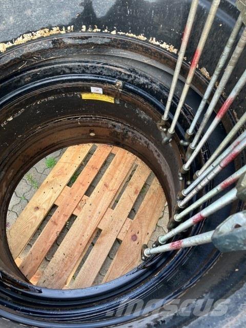  - - - 650/65X42 Dekk, hjul og felger