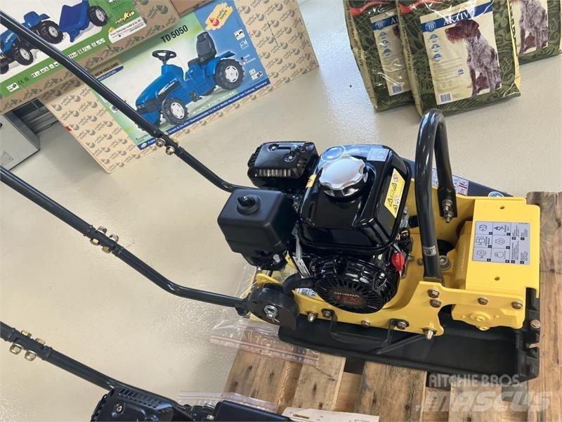  - - - BOMAG BVP10/36 Landbruk - Annet