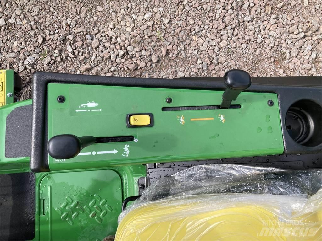 John Deere 1550 Sitteklippere