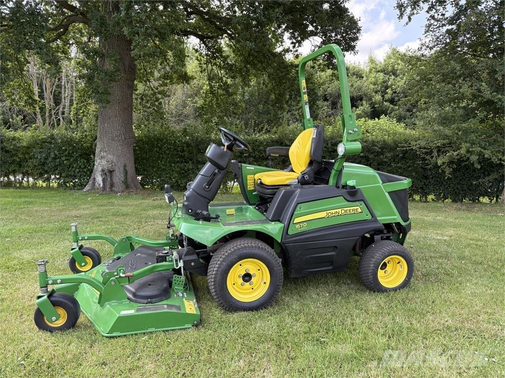John Deere 1570 Sitteklippere