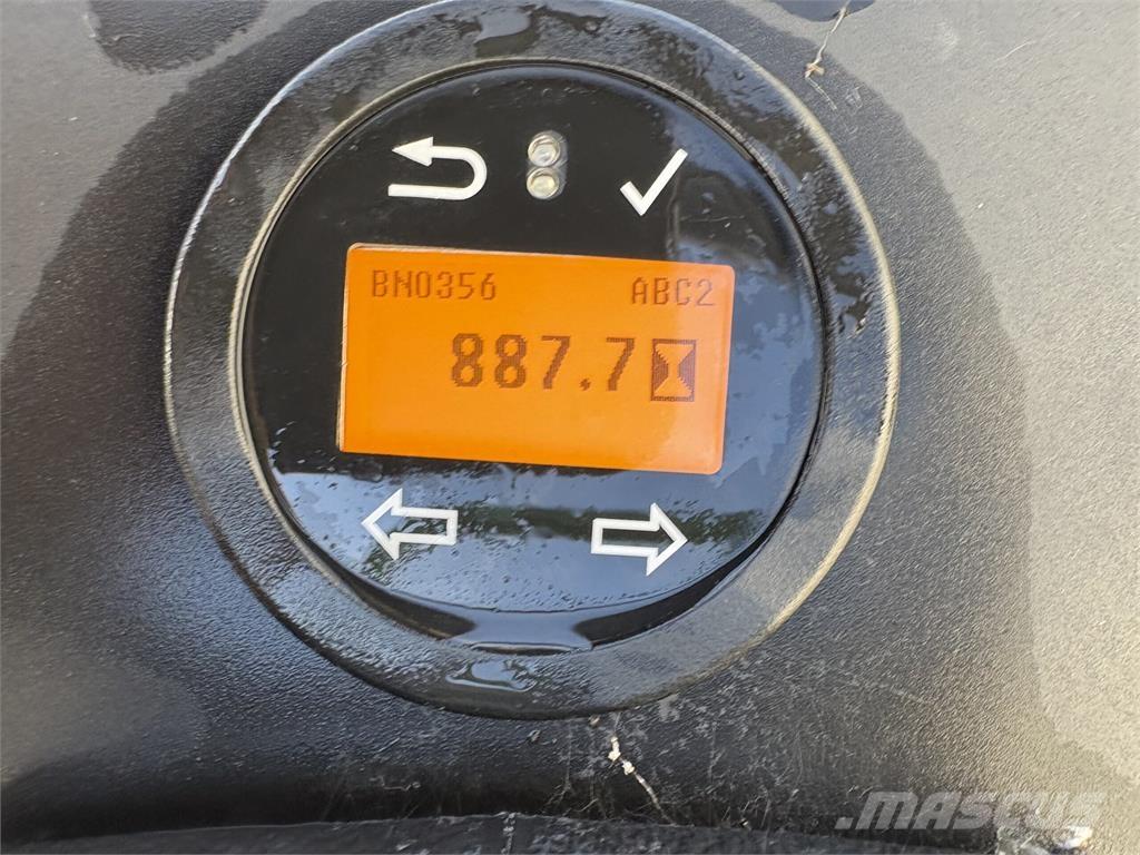 John Deere 1570 Sitteklippere