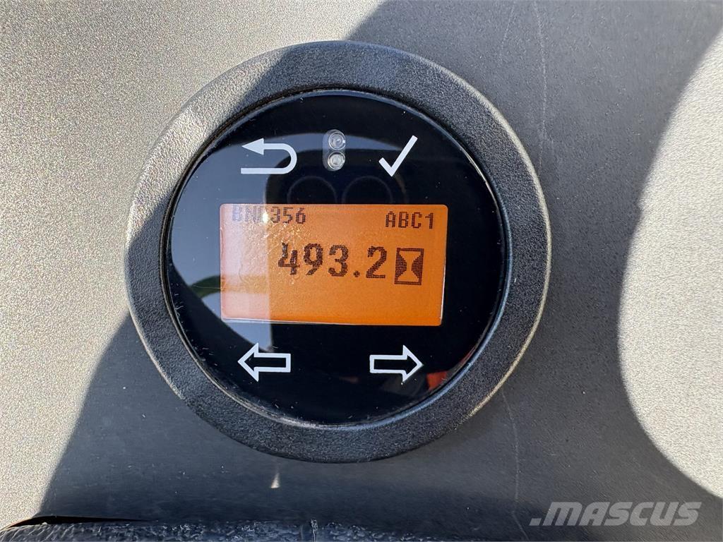 John Deere 1570 Sitteklippere