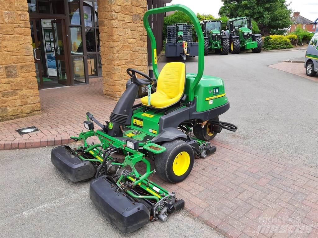 John Deere 2500EH Gå-bak gressklippere