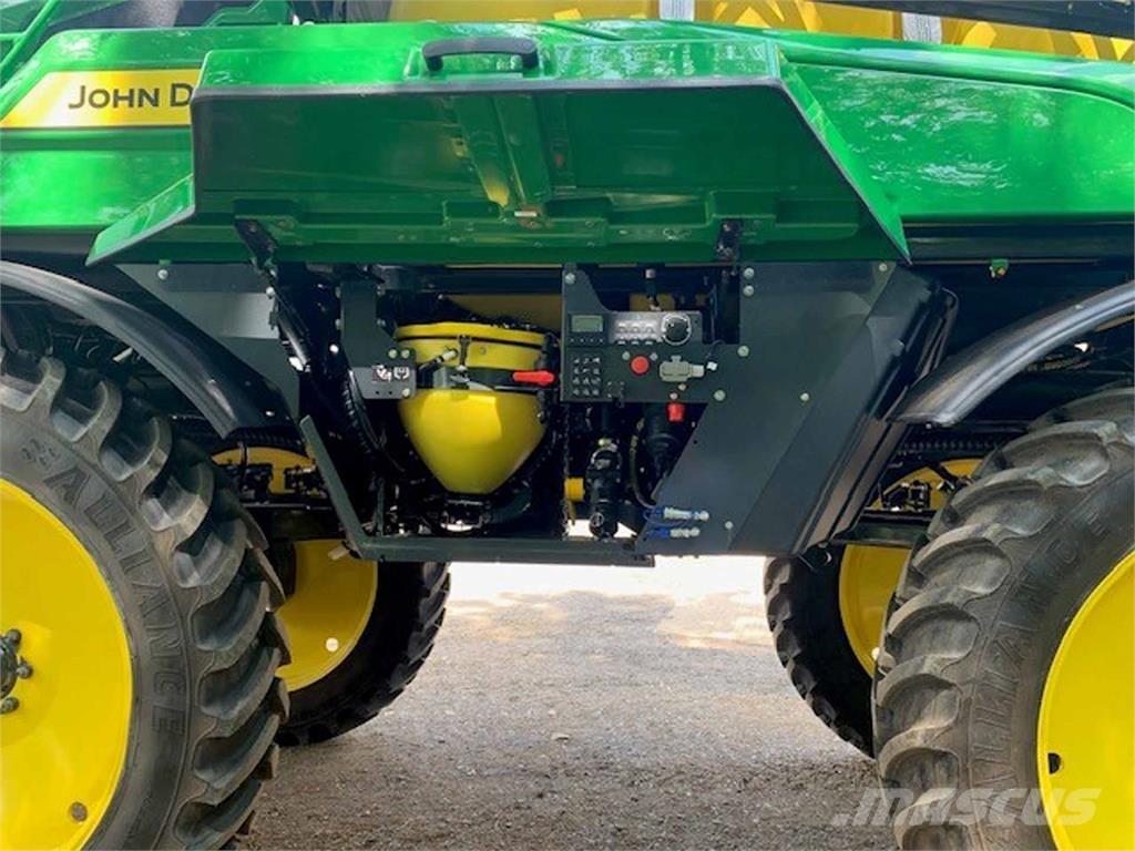 John Deere 340M Selvdrevne sprøyter