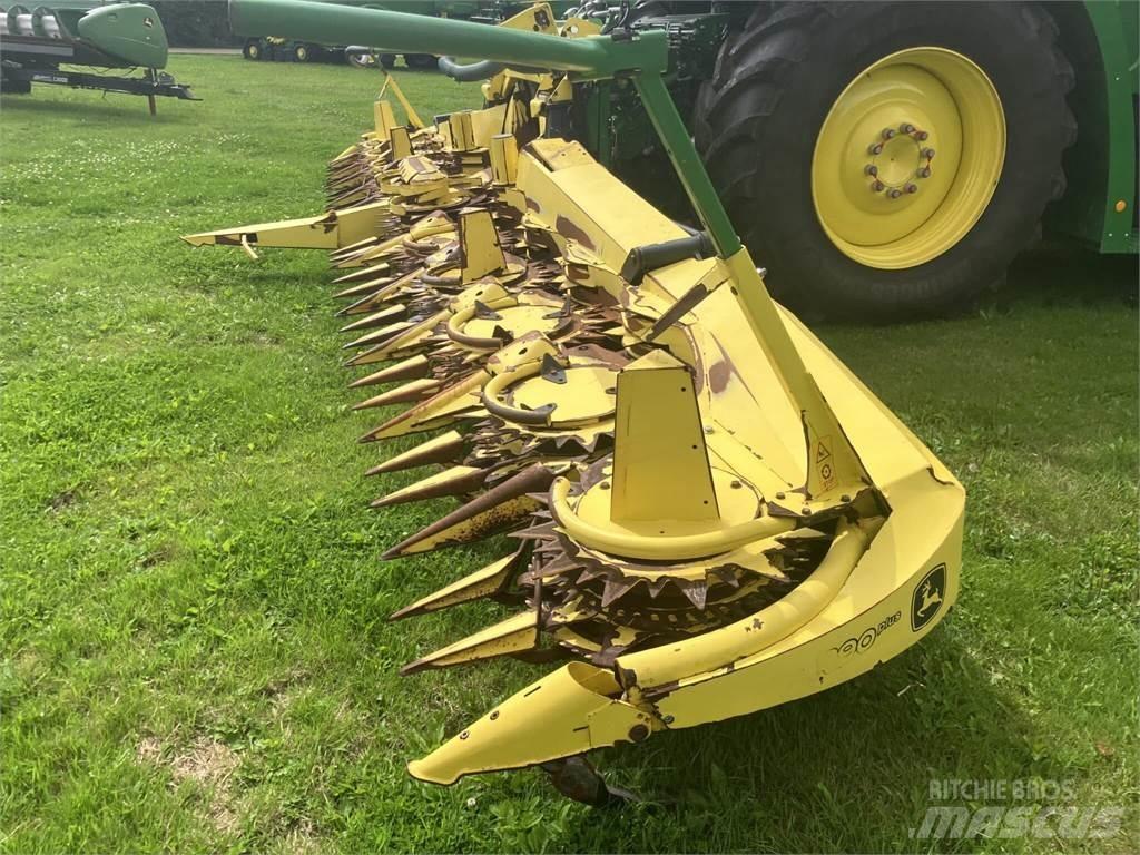 John Deere 390 Plus Selvdrevne fôrhøstere