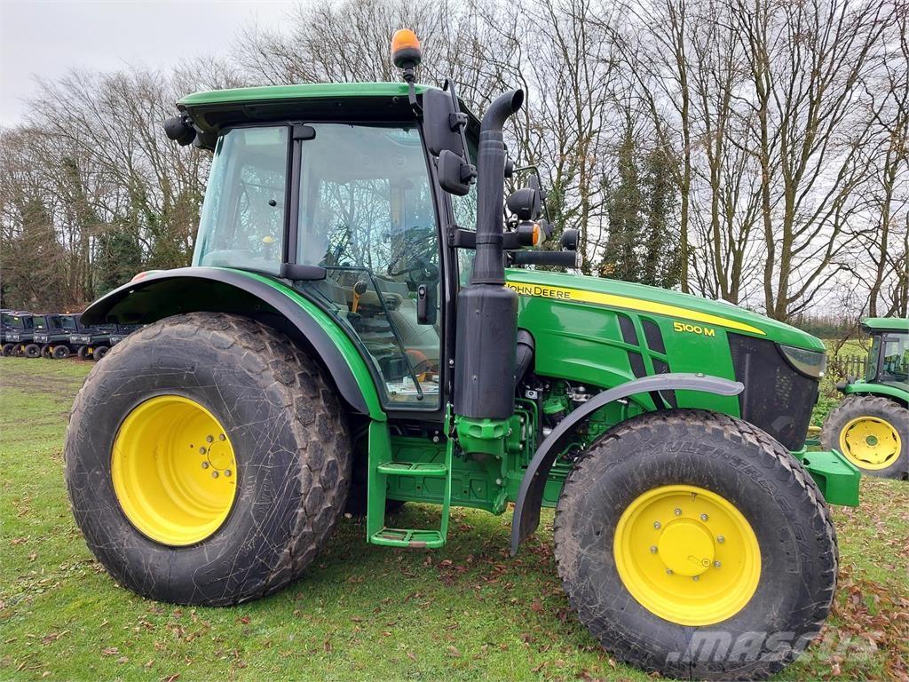 John Deere 5100M Traktorer