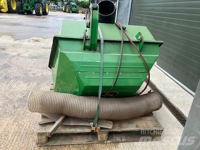 John Deere 580L Park- og hagemaskiner - Annet