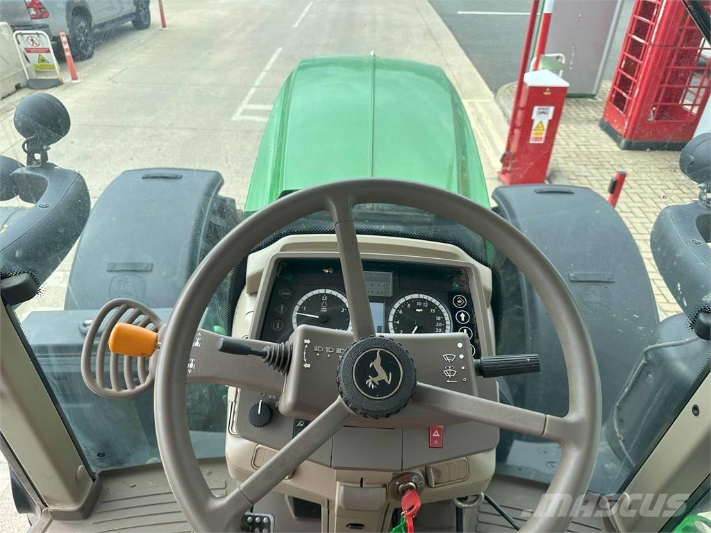 John Deere 6155M Traktorer