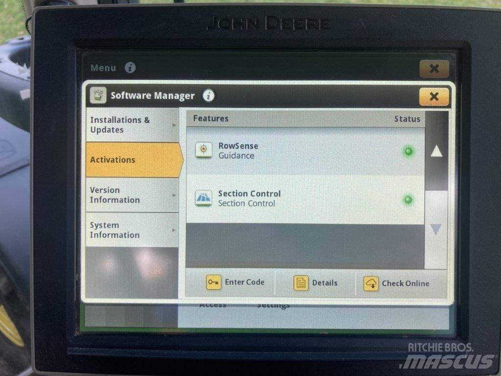 John Deere 6215R Traktorer