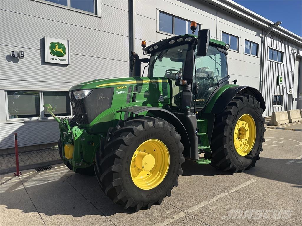 John Deere 6250R Traktorer