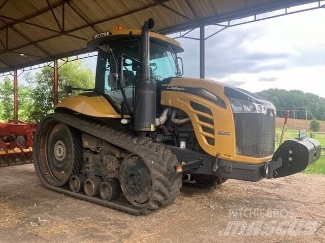 John Deere 6R 215 Traktorer
